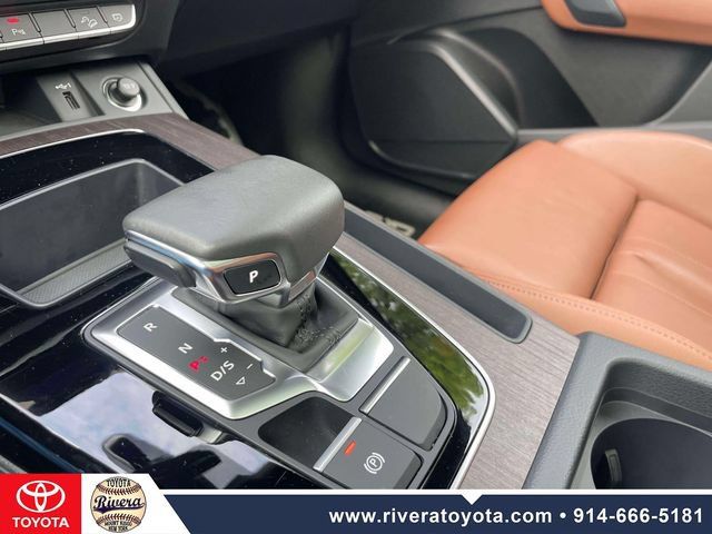 Used 2024 Audi Q5 2.0T Premium AWD/4WD image 31