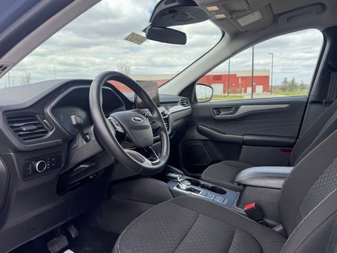 Used 2024 Ford Escape Active AWD/4WD image 8