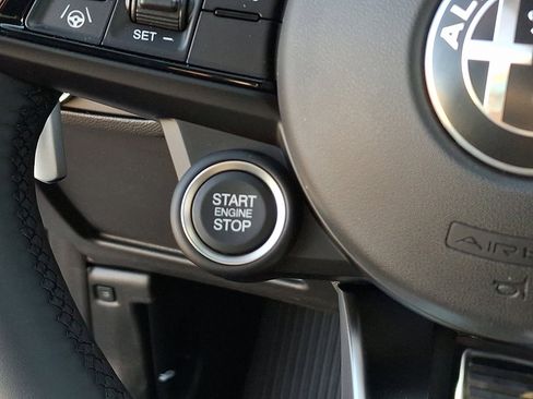 New 2025 Alfa Romeo Giulia AWD image 22