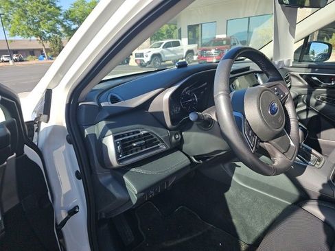Used 2023 Subaru Outback Limited image 33