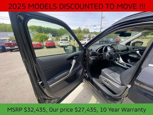 New 2025 Mitsubishi Eclipse Cross SE image 9