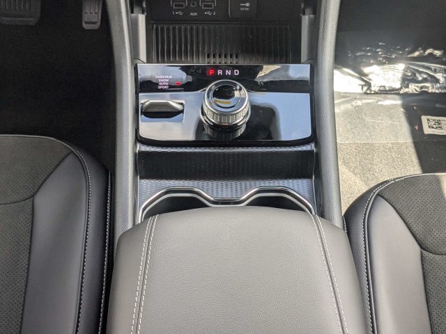 New 2027 Jeep Grand Cherokee Altitude AWD/4WD image 18