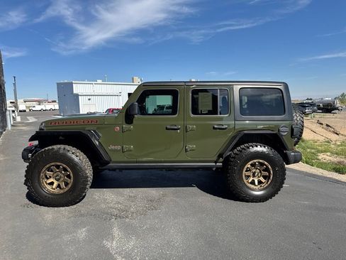 Used 2022 Jeep Wrangler Unlimited Rubicon w/ Steel Bumper Group AWD/4WD image 6
