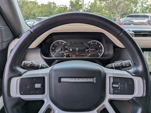 Used 2023 Land Rover Defender 110 SE AWD/4WD image 27