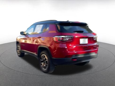 Used 2025 Jeep Compass Trailhawk image 7