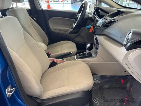 Used 2018 Ford Fiesta SE FWD image 8
