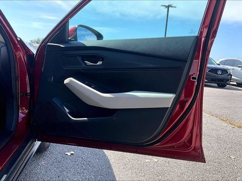 Used 2024 Honda Accord EX image 23
