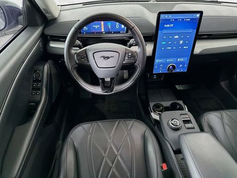 Certified 2022 Ford Mustang Mach-E Select image 9
