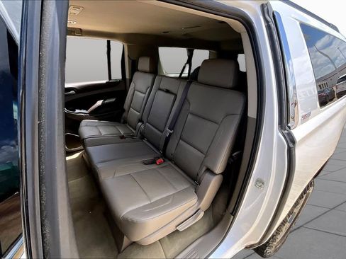 Used 2018 Chevrolet Suburban LT w/ Off-Road Package AWD/4WD image 18