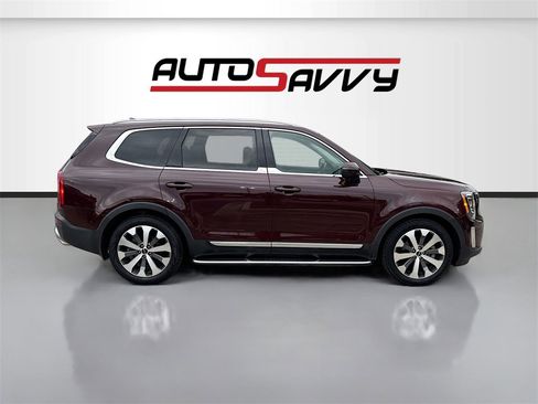 Used 2022 Kia Telluride EX image 8