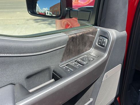 New 2026 Ford F350 Lariat w/ Black Appearance Package AWD/4WD image 9