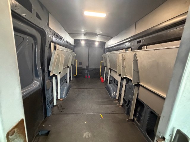 Used 2020 Ford Transit 250 148 High Roof Extended RWD image 20