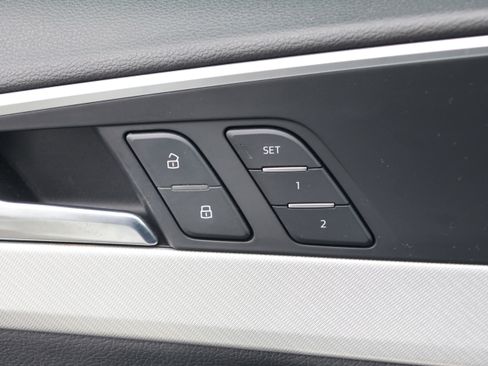 Used 2017 Audi A4 2.0T Premium w/ Audi MMI Navigation Plus image 13