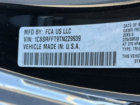 New 2026 RAM 1500 4x4 Crew Cab image 26