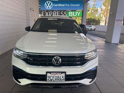 Certified 2022 Volkswagen Tiguan SE R-Line