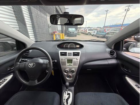 Used 2007 Toyota Yaris S FWD image 13