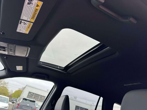 Used 2023 Honda Passport EX-L image 21