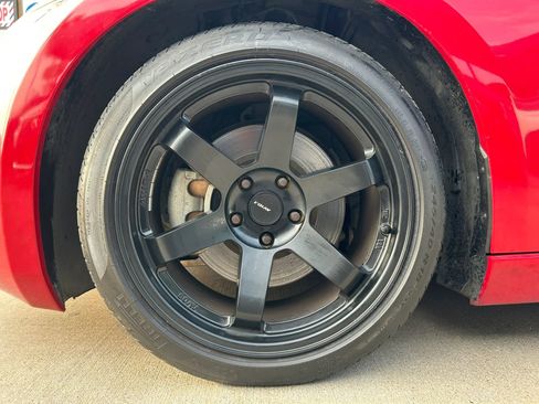 Used 2012 Nissan 370Z Coupe RWD image 15
