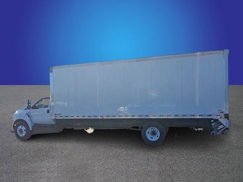 Used 2023 Ford F650 2WD Regular Cab Super Duty image 7