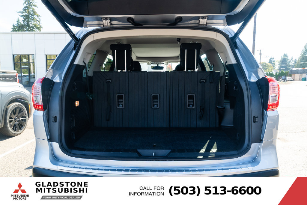 Used 2019 Subaru Ascent Limited w/ Popular Package #3 AWD/4WD image 8