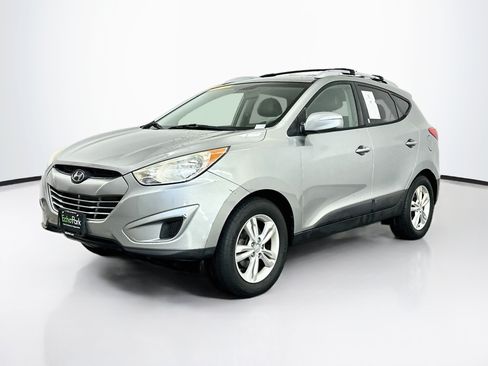 Used 2012 Hyundai Tucson GLS AWD/4WD image 3