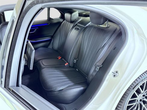 Used 2023 Mercedes-Benz S 500 4MATIC image 18