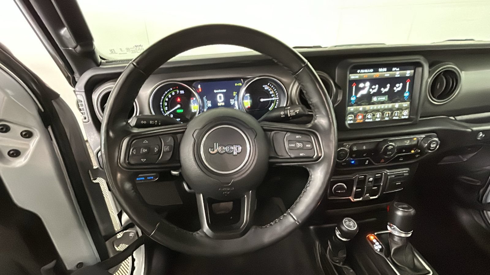 Used 2023 Jeep Wrangler Unlimited w/ Cold Weather Group AWD/4WD image 17