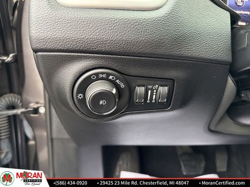 Used 2021 Jeep Compass 80th Special Edition image 15