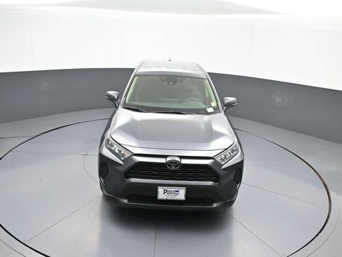 Certified 2022 Toyota RAV4 LE AWD/4WD image 34