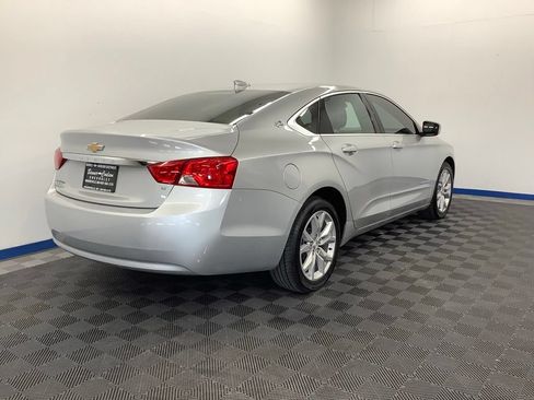Used 2019 Chevrolet Impala LT FWD image 22