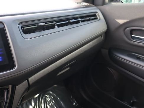 Used 2022 Honda HR-V Sport image 31