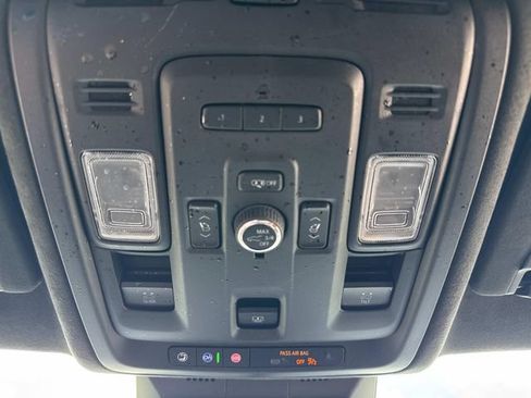 Used 2023 Cadillac Escalade ESV Sport Platinum AWD/4WD image 26