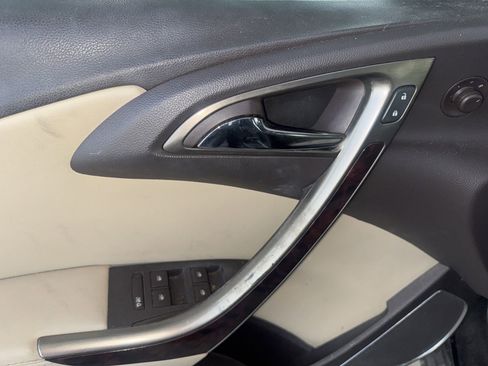 Used 2014 Buick Verano Convenience FWD image 5