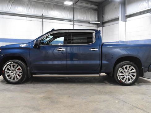 Used 2019 Chevrolet Silverado 1500 High Country w/ High Country Premium Package AWD/4WD image 25