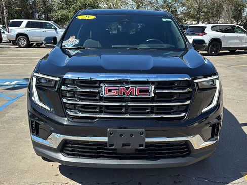 Certified 2025 GMC Acadia Elevation image 2