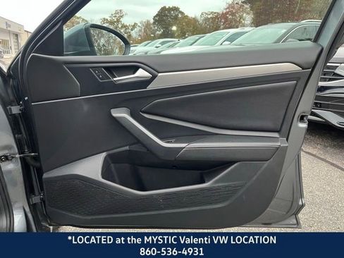 Certified 2022 Volkswagen Jetta S image 23
