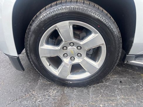 Used 2015 Chevrolet Suburban LTZ AWD/4WD image 9