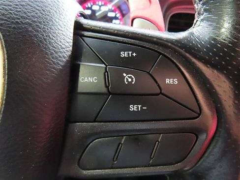 Used 2020 Dodge Charger Scat Pack RWD image 21