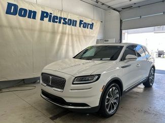 Used 2023 Lincoln Nautilus Reserve w/ Equipment Group 201A AWD/4WD video 1
