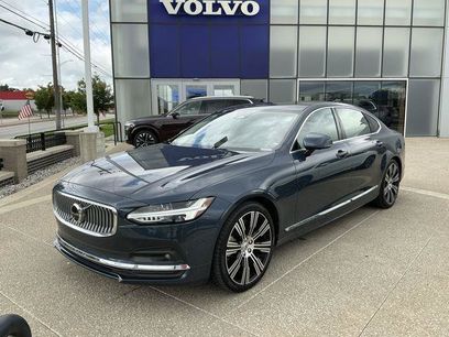 Used 2023 Volvo S90 B6 Ultimate w/ Lounge Package