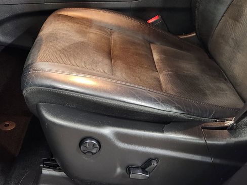 Used 2019 Jeep Grand Cherokee Altitude image 43