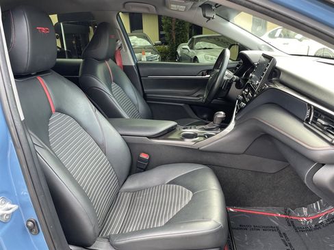 Used 2022 Toyota Camry TRD w/ TRD Package w/JBL Audio FWD image 16