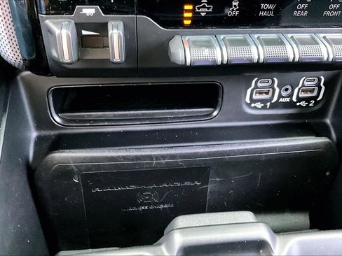 Used 2020 RAM 1500 Limited image 17