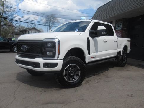 Used 2023 Ford F250 Lariat w/ Lariat Ultimate Package AWD/4WD image 37