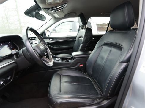 Used 2022 Jeep Grand Cherokee Limited RWD image 23