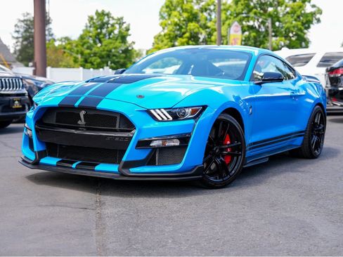 Used 2022 Ford Mustang Shelby GT500 RWD image 3