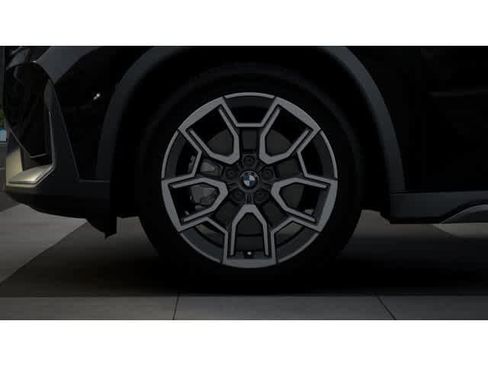 New 2026 BMW X1 xDrive28i w/ Technology Package AWD/4WD image 7