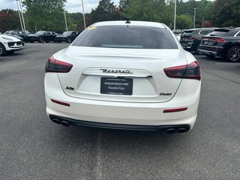 Used 2019 Maserati Ghibli S Q4 AWD/4WD image 15