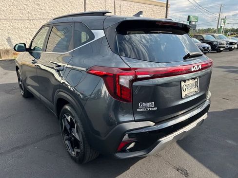 Used 2025 Kia Seltos EX w/ EX Sunroof Package image 5