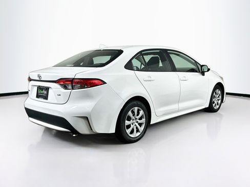 Used 2022 Toyota Corolla LE FWD image 9